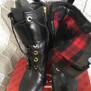 Guess Black lace up booties sz 8.5!